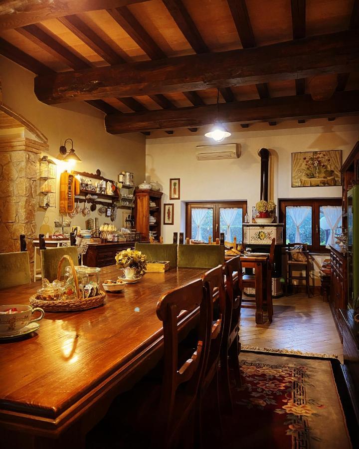 La Locanda Del Tevere Фиано Романо Екстериор снимка